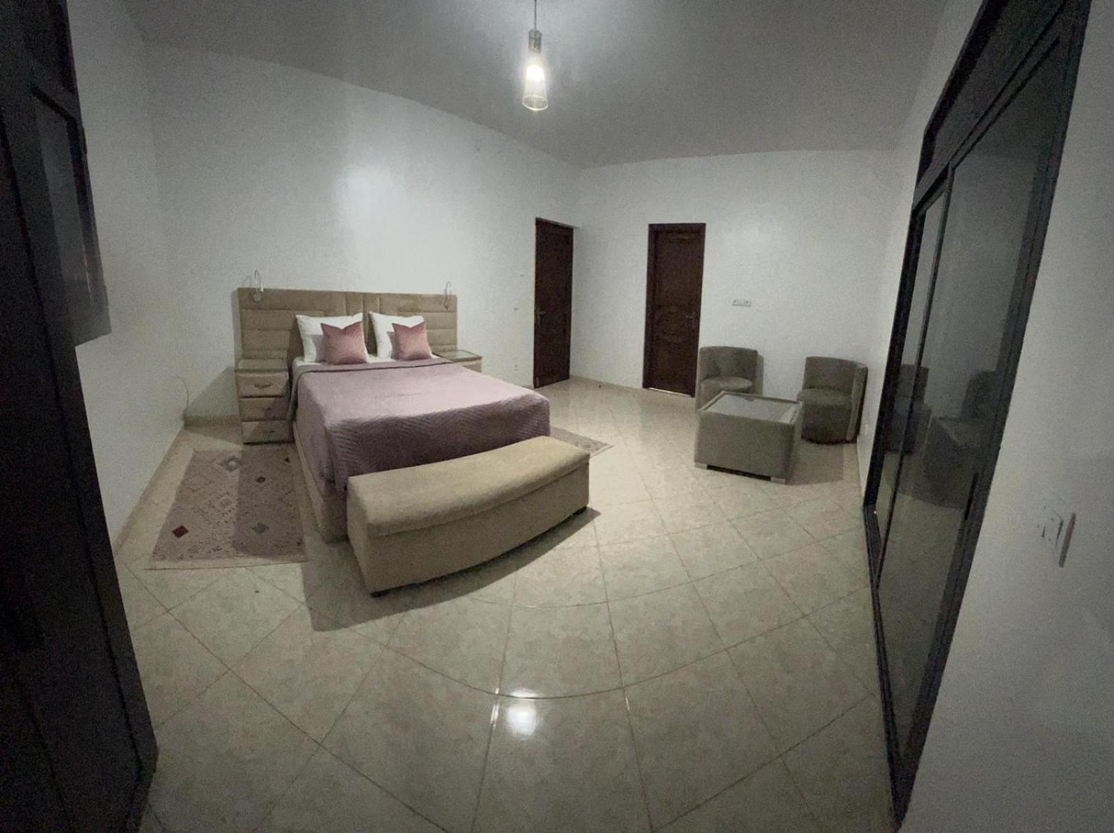 אסאוירה Villa Nour Al-Khalil מראה חיצוני תמונה